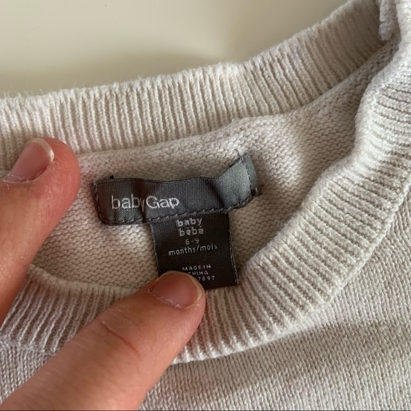 [2/15$] Baby Gap Knit Romper 🍂 - Picture 4 of 4